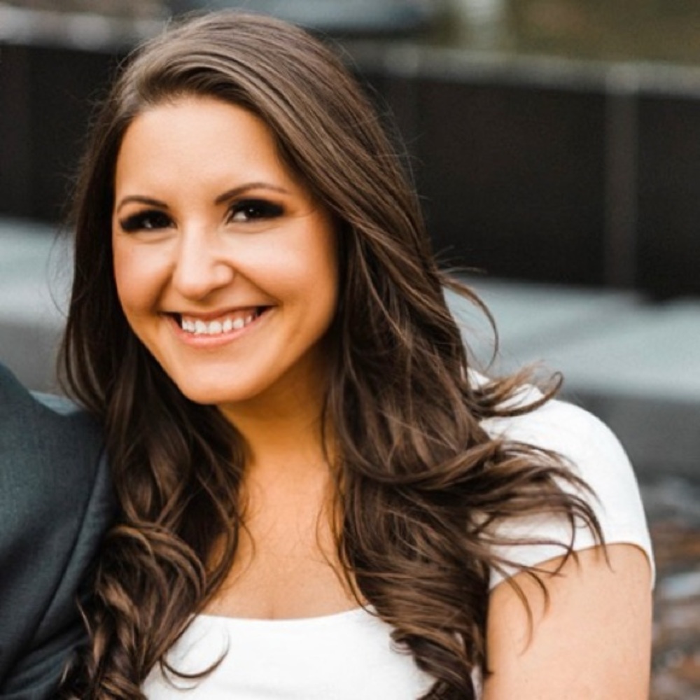 Meet your Posher, Raquel